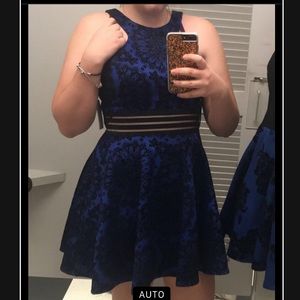 Blue short dress